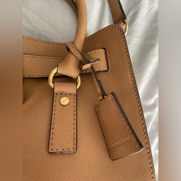 Michael Kors satchel - Picture 4 of 13